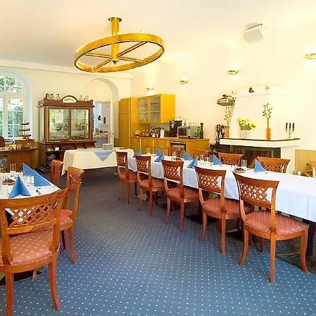 מלון Linuxhotel *